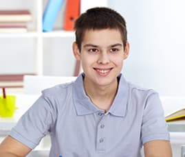 马卡-维尼修斯练习点球 他想成为新赛季皇马主罚手